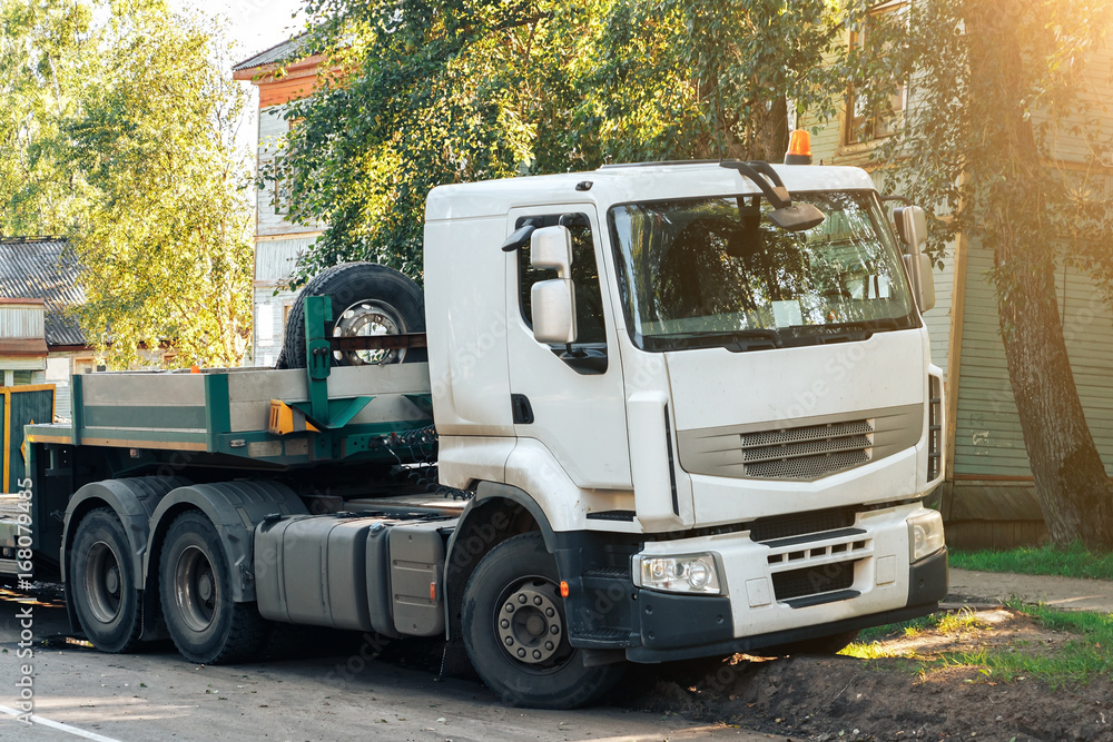truck tractor with semi-trailer