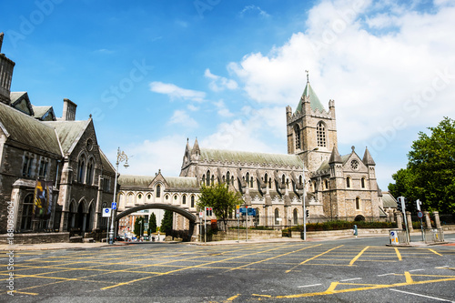 Christ Church Cathedral during the sunny day in Dublin, Ireland © Madrugada Verde