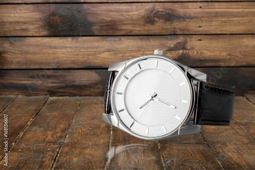 Wallpaper Mural Watch. Torontodigital.ca