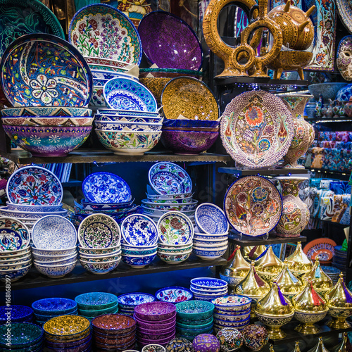 Turkish ceramics on sale at the Grand Bazaar in Istanbul, Turkey. Traditional Turkish ceramics © EwaStudio