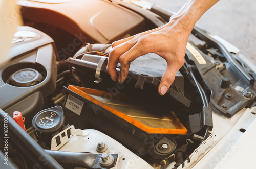 Hand Opening Car Air Filter.