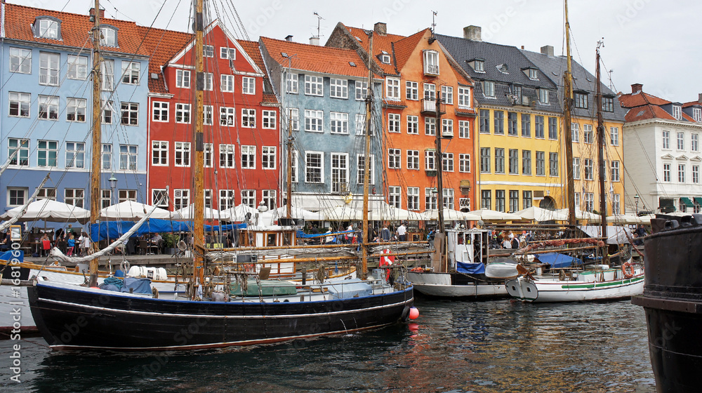 Colorful houses in Nyhavn, Copenhagen, Denmark