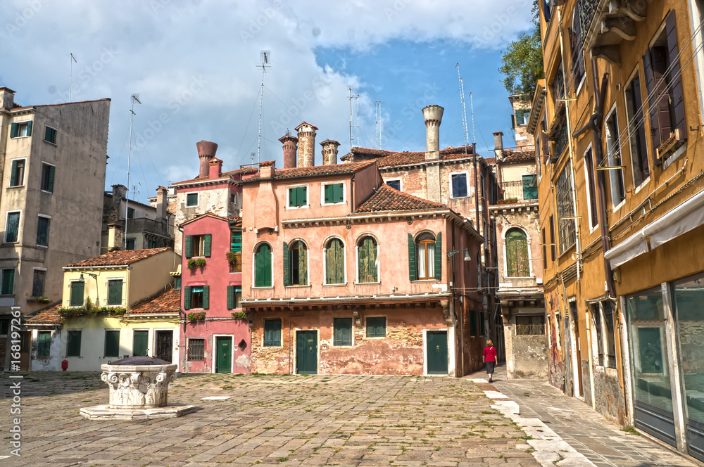 a quiet street in Venice