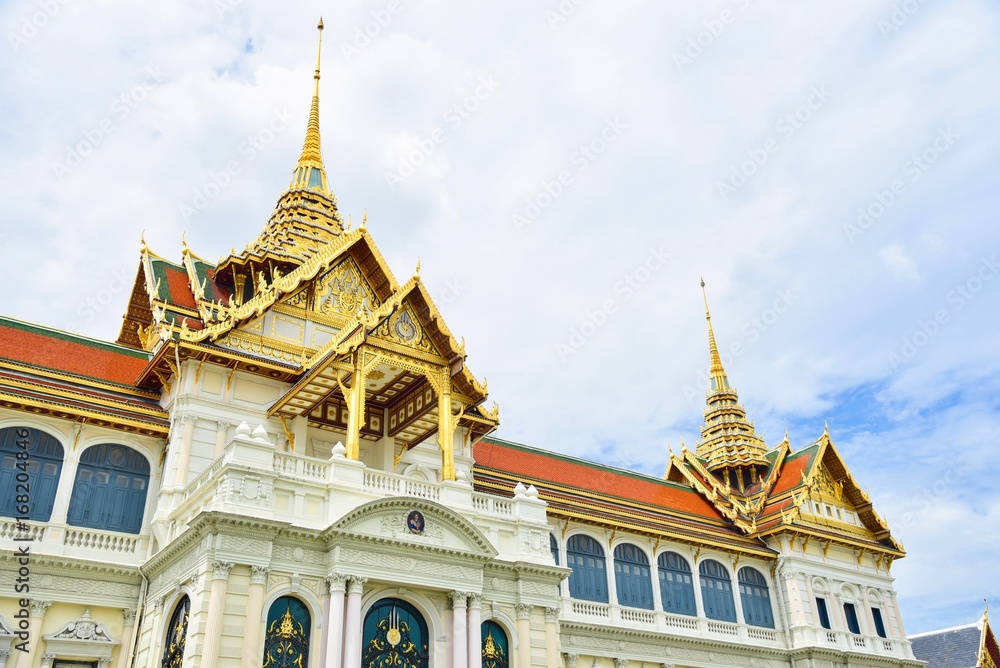 Majestic Exterior of the Grand Palace in Bangkok