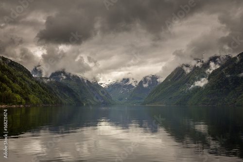 Exposure done in the Ulvik Fjord, Norway © Paulo