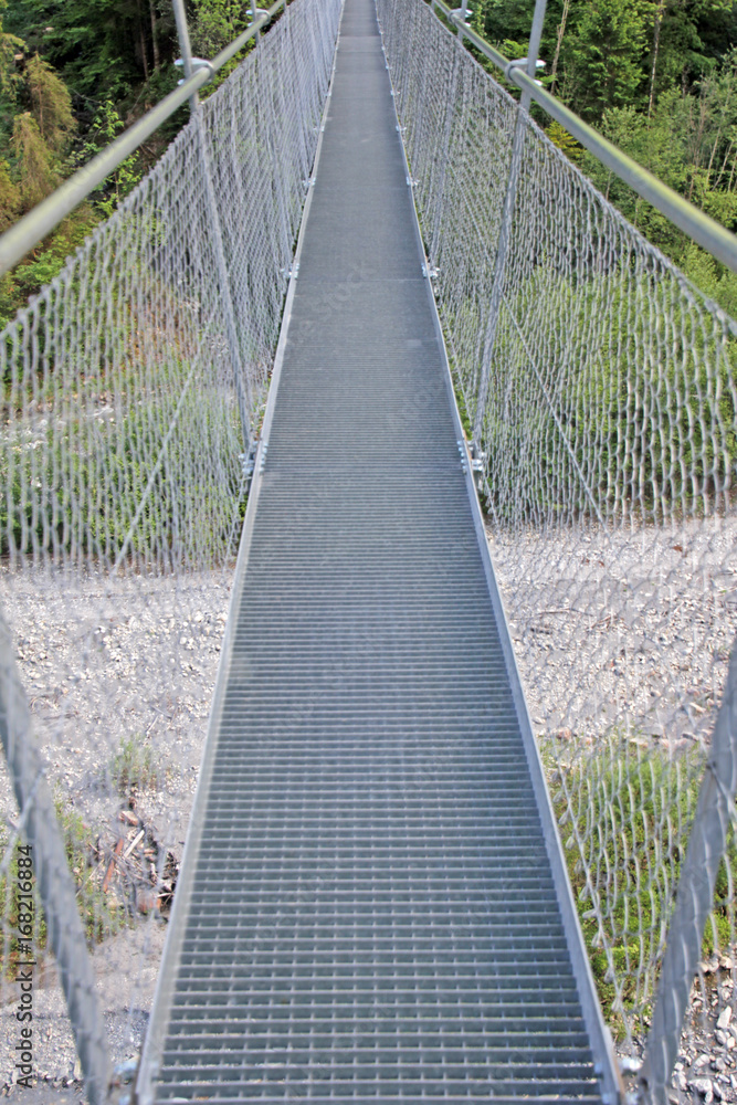 Obraz premium hängebrücke, adelboden, schweiz