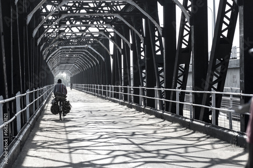 Vászonkép Batticaloa steel old bridge