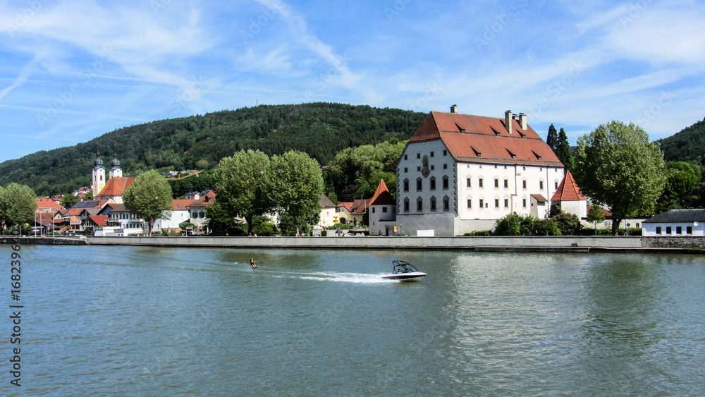 Fototapeta premium danube water ski
