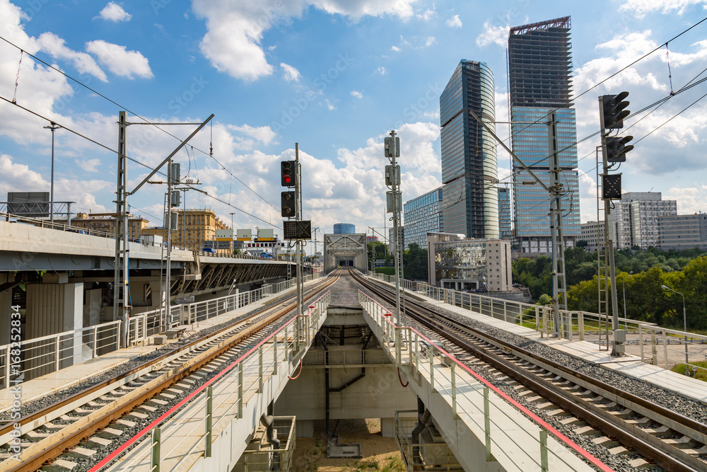 Railway in the city limits for high-speed passenger transport
