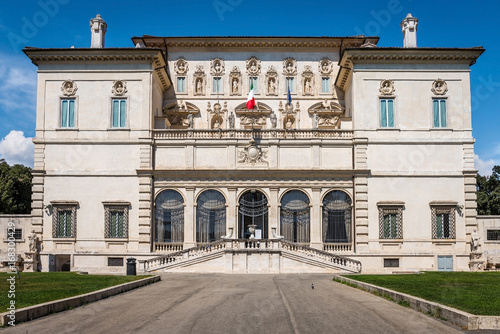 Galleria Borghese, facciata