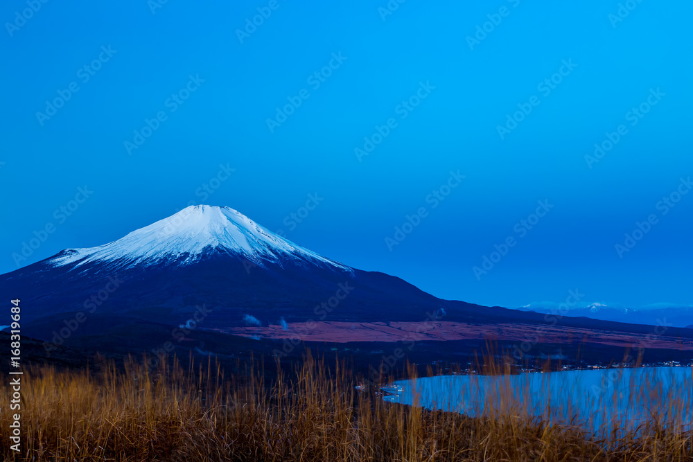 Mt. Fuji at dawn.Shot in the early morning.The shooting location is Lake Yamanakako, Yamanashi prefecture Japan.