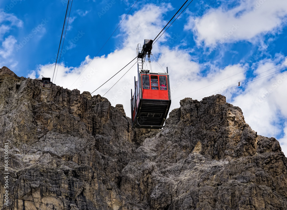 Seilbahn, Dolomiten, Falzaregopass, Tofane, Lagazuoi Seilbahn, Dolomiten, Falzaregopass, Tofane, Lagazuoi