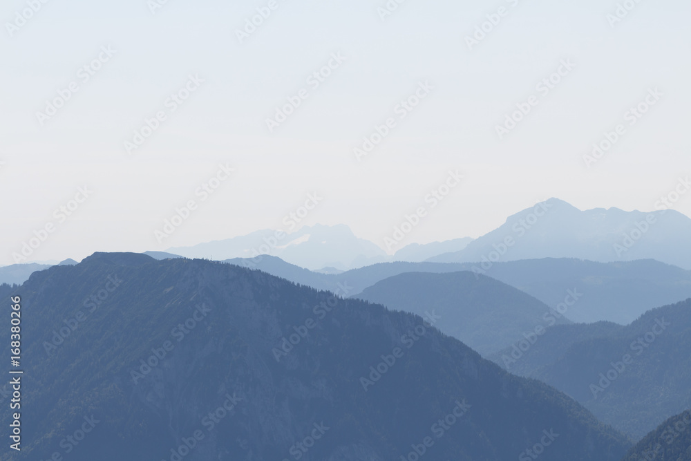 Fototapeta premium Mountain Peaks in Bavaria, panorama view from Mt. Hochfelln