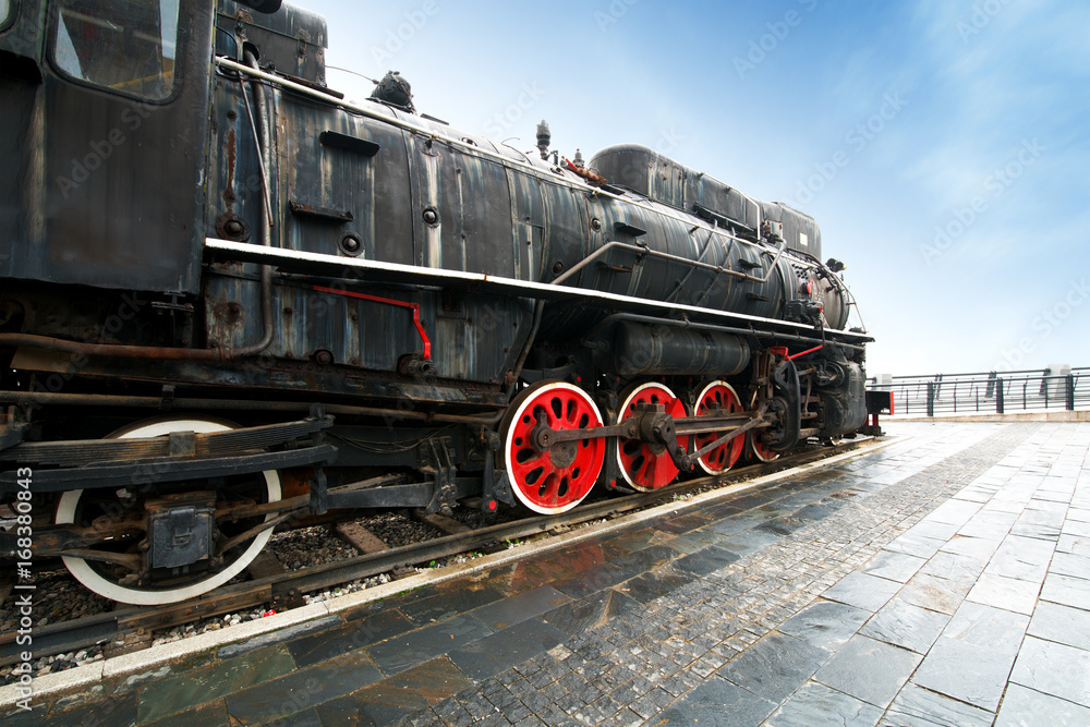 Naklejka premium Poranny pociąg