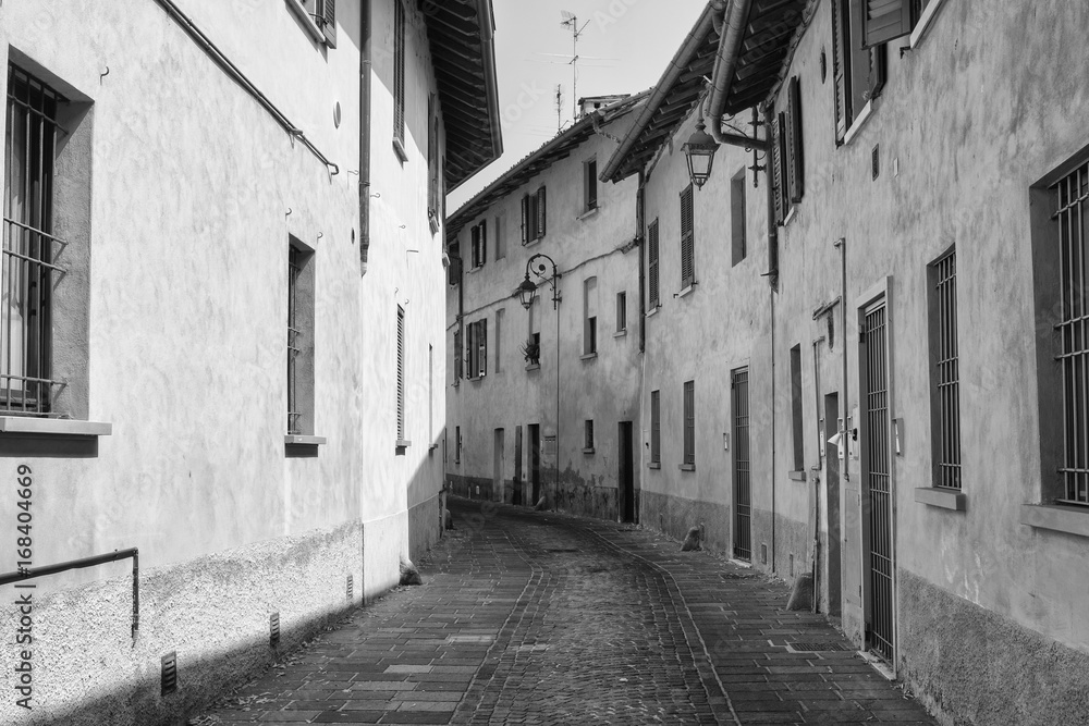 Obraz premium Inzago (Milan, Lombardy, Italy): old street