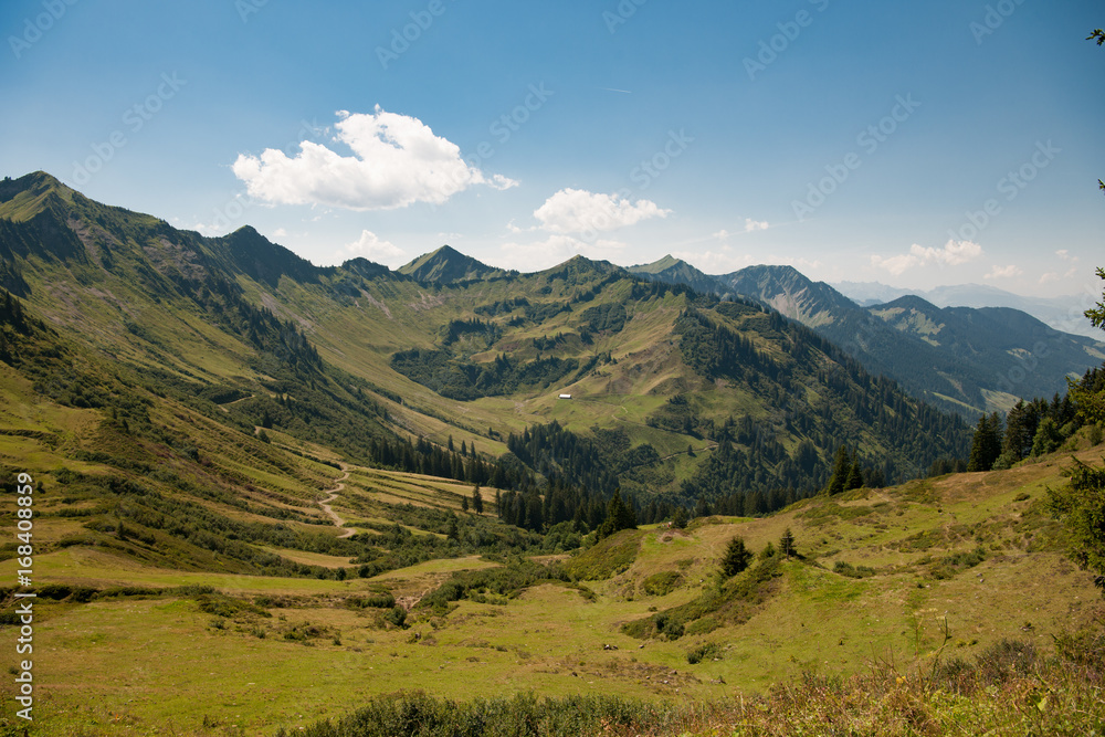 Landschaft am Furkajoch (Vorarlberg) 1.700 m Landschaft am Furkajoch (Vorarlberg) 1.700 m