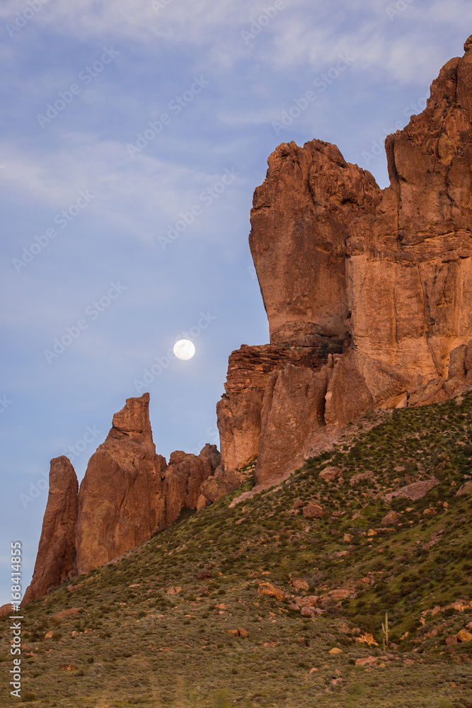 Moon Rise at Lost Dutchman