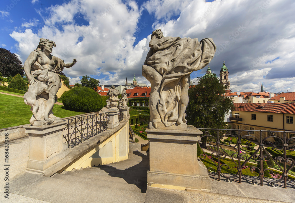 Obraz premium Vrtbovska garden Prague