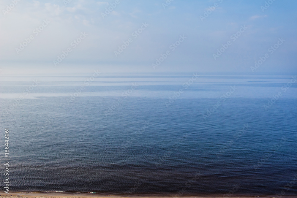 Obraz premium Tranquil boundless sea