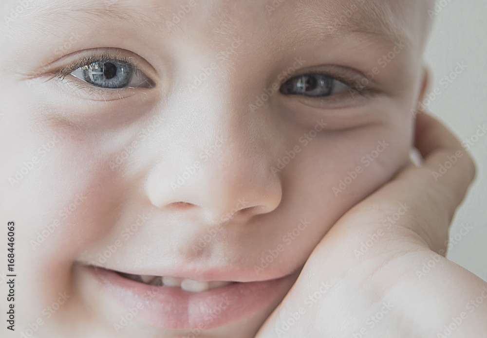 Kindergesicht Kindergesicht