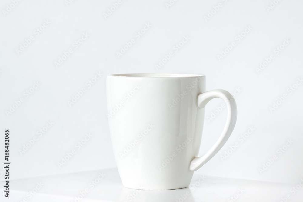 Fototapeta premium White mug, clean dishes mock up