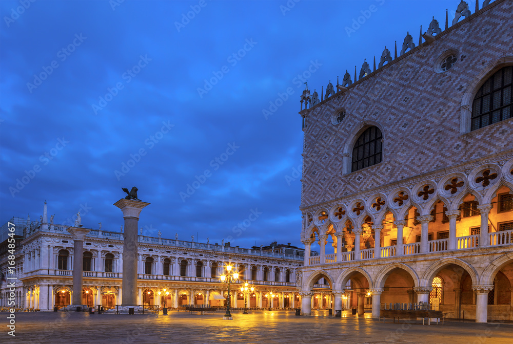 Square San Marco (Piazza San Marco) with the Doge's Palace (Palazzo Ducale) at night, Venice, Italy
