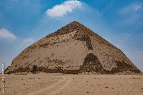 エジプト スネフェル王の屈折ピラミッド -Bent Pyramid ,Egypt