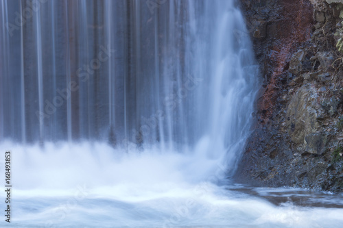 Ausschnitt eines Wasserfalls