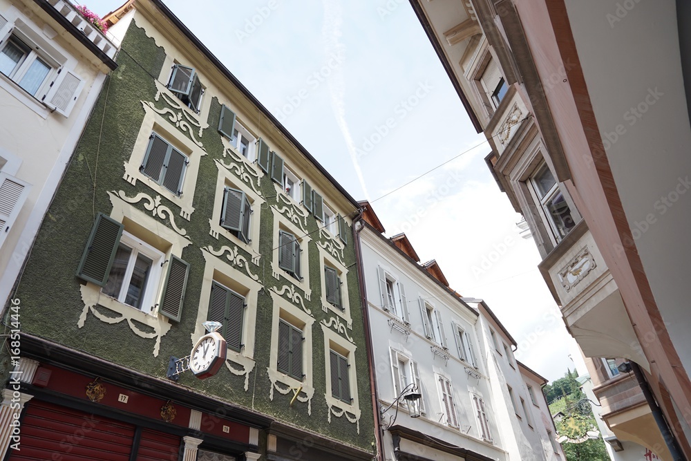 Naklejka premium Historische Altstadt von Meran / Südtirol
