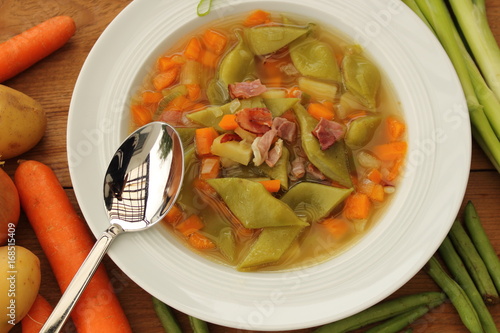 Bohnensuppe photo