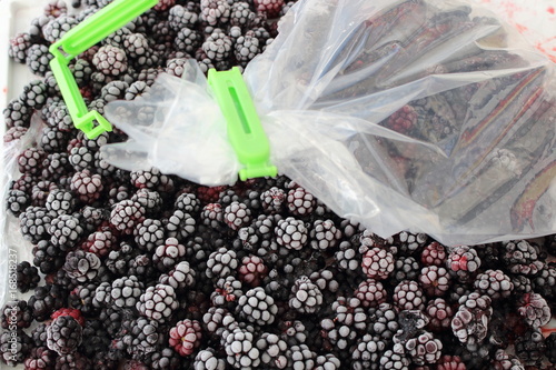 Obst in Gefriertüte