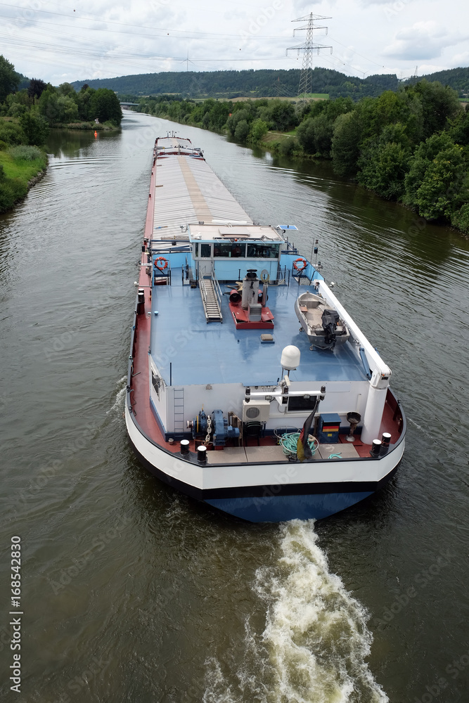 Naklejka premium Binnenschiffer