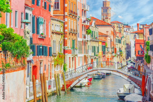 Views of the most beautiful channels of Venice, narrow streets, houses. © BRIAN_KINNEY