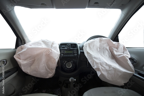 Fotografia Car of accident Make airbag explosion damaged at claim the insurance company