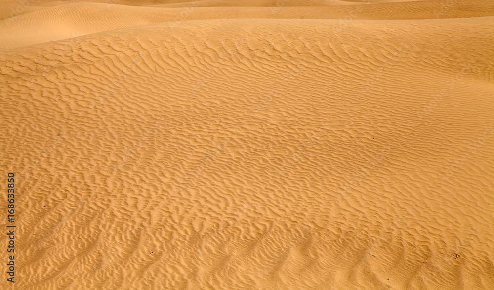 Desert sand