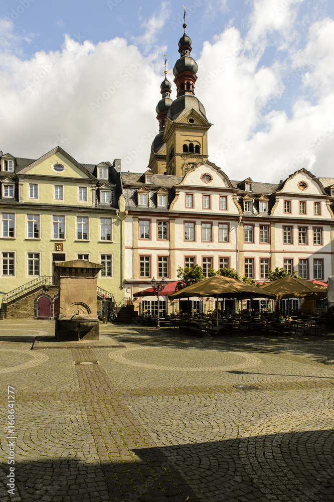 Altstadt von Koblenz, Türme der Liebfrauenkirche im Hintergrund
