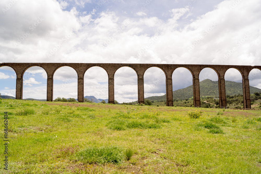 Aqueduct Tembleque uneso