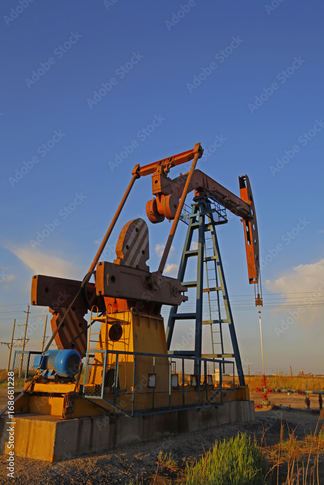 custom made wallpaper toronto digitalThe oil pump