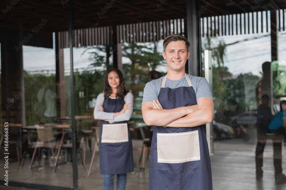 owner and co-owner of the cafe owner and co-owner of the cafe