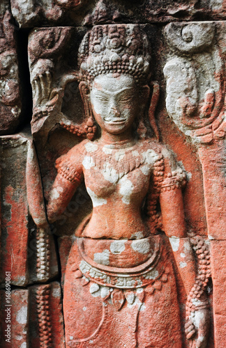 Dancing Apsaras bas relief in Angkor Thom