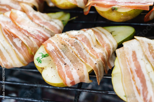 pears wrapped in bacon