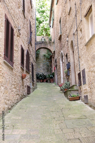 Fototapeta Naklejka Na Ścianę i Meble -  Historic centre of Volterra, Tuscany, Italy