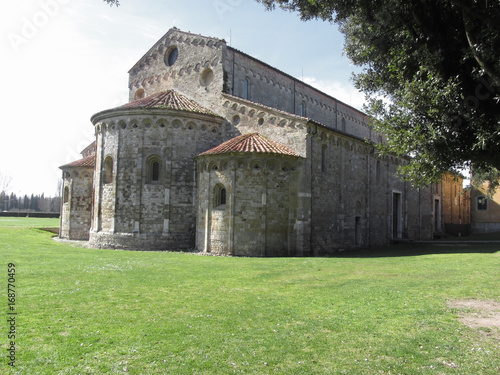 Obraz na plátně Roman Catholic basilica church of San Pietro Apostolo situated near Pisa at San