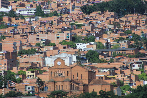 Panorámica sector oriental. Medellín, Colombia © LUIS F. SALDARRIAGA