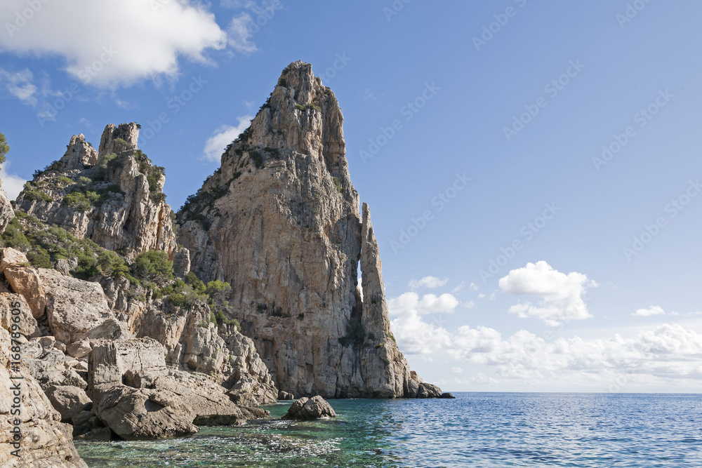 Italien Sardinien Bergkulisse Küste