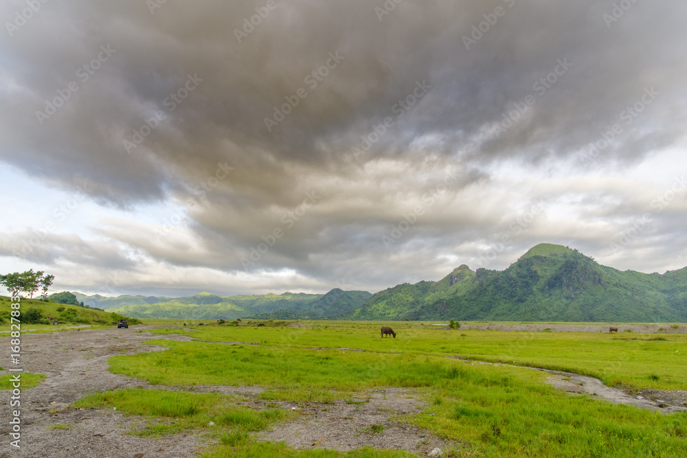cloudy sky at pinatubo capas cloudy sky at pinatubo capas