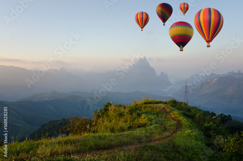 ballooning mountain landscape,