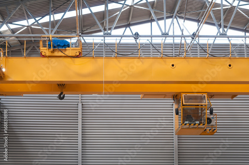 Factory warehouse overhead crane
