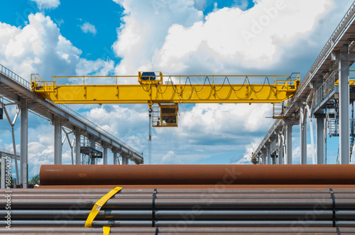 Factory warehouse overhead crane