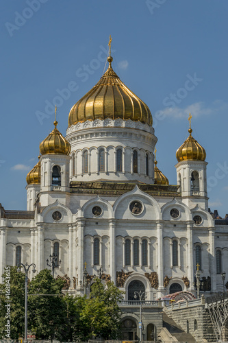  Temple of Christ the Savior in summer